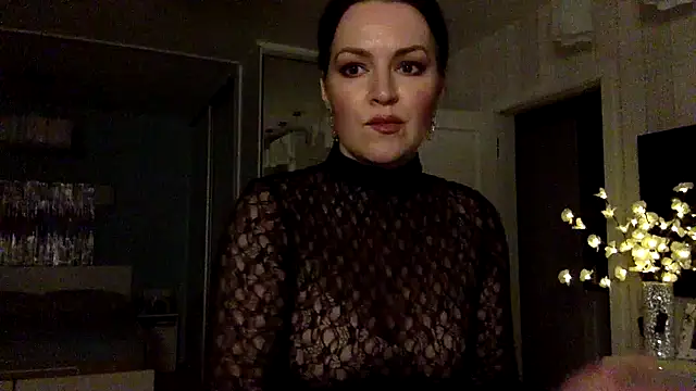 Snapshot of Ivoryne chatting on 03/03/26, 10:04 Ivoryne online show from 03/03/26, 10:04