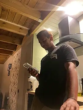 Axel black10 online show from 02/13/26, 09:44