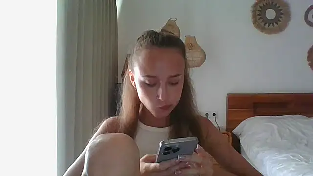 Snapshot of Nyvoria chatting on 03/14/26, 03:23 Nyvoria online show from 03/14/26, 03:23