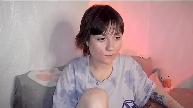 Snapshot of UwuJudy_Osas chatting on 02/19/26, 12:56 UwuJudy Osas online show from 02/19/26, 12:56