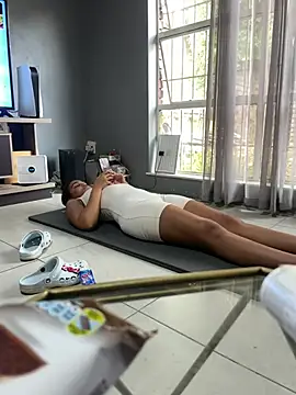 Snapshot of Brandy_Mr-Whiskers chatting on 01/17/26, 01:49 Brandy Mr-Whiskers online show from 01/17/26, 01:49