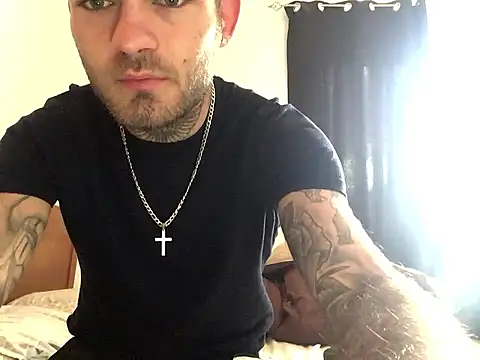 Snapshot of jacobsex221 chatting on 01/17/26, 07:13 jacobsex221 online show from 01/17/26, 07:13