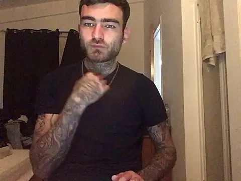 Snapshot of jacobsex221 chatting on 02/07/26, 03:05 jacobsex221 online show from 02/07/26, 03:05