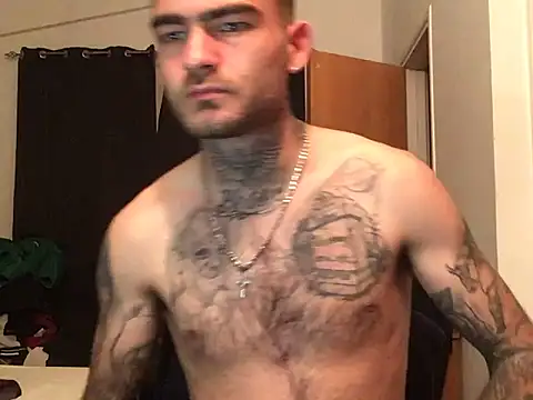 Snapshot of jacobsex221 chatting on 02/13/26, 10:06 jacobsex221 online show from 02/13/26, 10:06