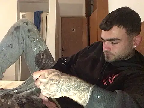 Snapshot of jacobsex221 chatting on 02/28/26, 11:00 jacobsex221 online show from 02/28/26, 11:00