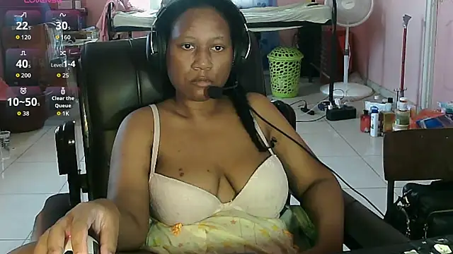 Eirondra valeen online show from 05/25/26, 01:06