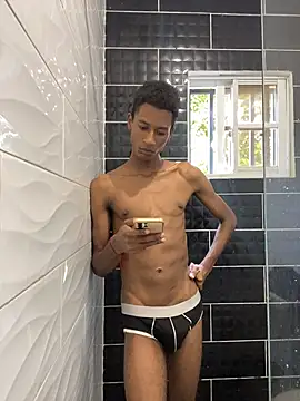 Snapshot of twink_gabrielll chatting on 07/16/26, 08:48 twink gabrielll online show from 07/16/26, 08:48