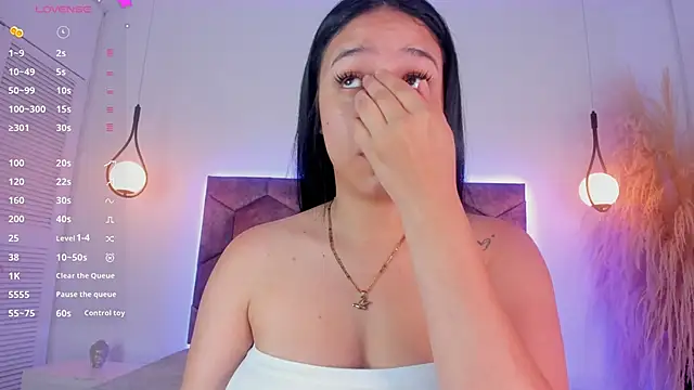 emily nova  online show from 06/29/26, 11:32
