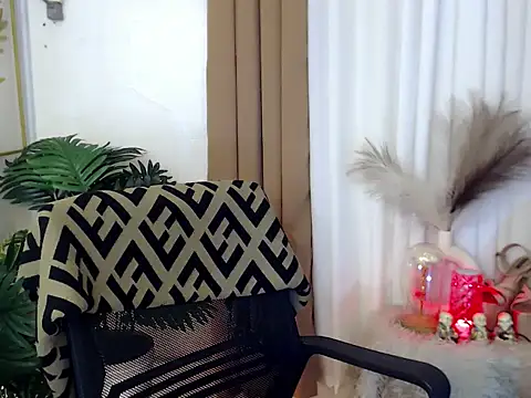 Snapshot of AmandaSmithTs chatting on 03/18/26, 03:53 AmandaSmithTs online show from 03/18/26, 03:53