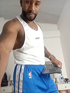 Snapshot of Dante_Knox chatting on 05/25/26, 06:36 Dante Knox online show from 05/25/26, 06:36