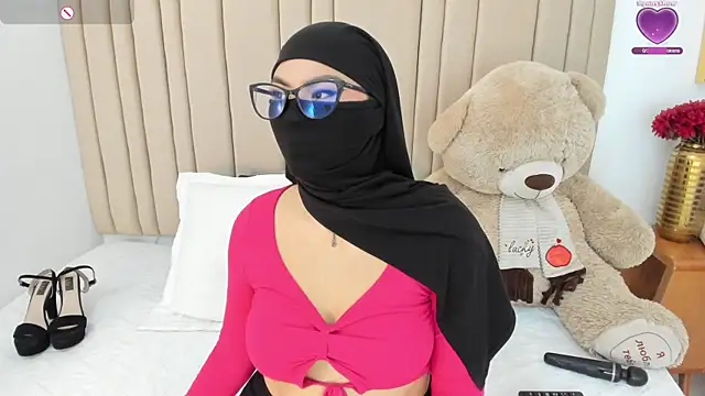 Snapshot of _seelena chatting on 03/07/26, 11:40 seelena online show from 03/07/26, 11:40