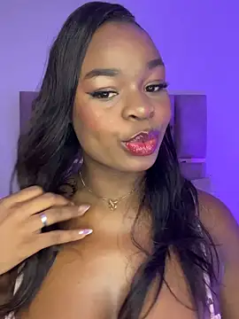 Snapshot of Venuswil chatting on 03/24/26, 12:32 Venuswil online show from 03/24/26, 12:32