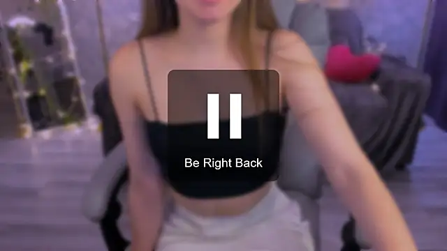 Snapshot of sofinovvak chatting on 02/22/26, 10:08 sofinovvak online show from 02/22/26, 10:08