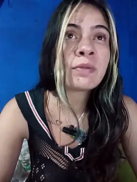 Snapshot of Megan_nica chatting on 03/25/26, 01:33 Megan nica online show from 03/25/26, 01:33