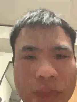 Snapshot of cubu24t chatting on 04/04/26, 12:24 cubu24t online show from 04/04/26, 12:24
