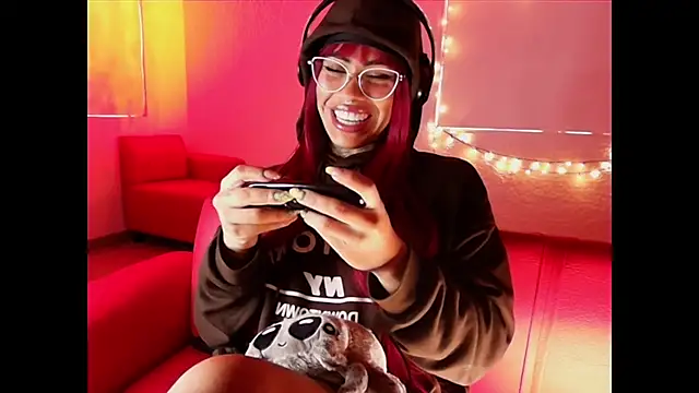 Canela Osada  online show from 01/19/26, 12:53