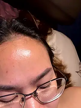 Snapshot of Ponthip chatting on 01/15/26, 06:11 Ponthip online show from 01/15/26, 06:11