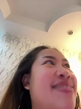 Snapshot of Ponthip chatting on 03/03/26, 06:03 Ponthip online show from 03/03/26, 06:03