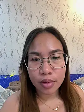 Snapshot of Ponthip chatting on 03/07/26, 09:56 Ponthip online show from 03/07/26, 09:56