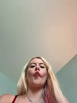 blondebunny999 999 online show from 06/12/26, 08:52