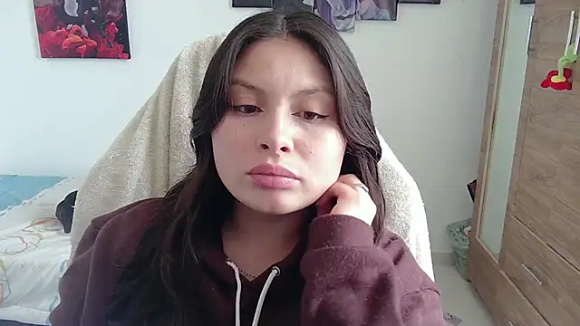 yessica gomez01 online show from 05/07/26, 07:52