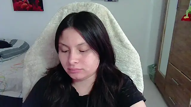 yessica gomez01 online show from 05/11/26, 10:07
