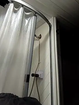 sxyftsecret online show from 04/19/26, 01:49