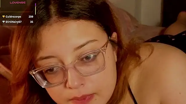 Snapshot of Mia_Franklyn chatting on 05/16/26, 02:19 Mia Franklyn online show from 05/16/26, 02:19