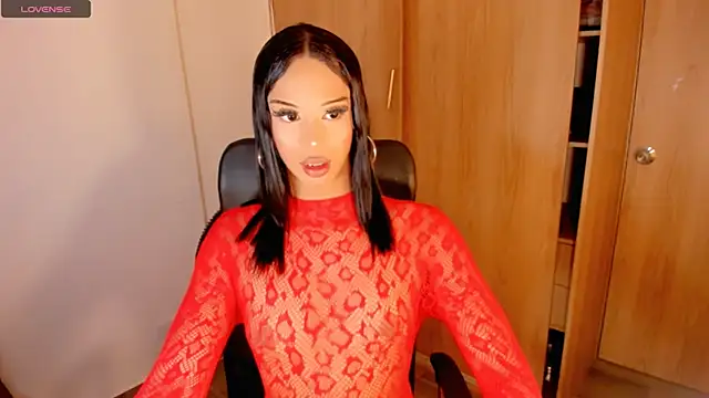 Snapshot of Celene_Goddess chatting on 05/23/26, 08:29 Celene Goddess online show from 05/23/26, 08:29
