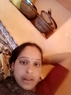 Snapshot of mabimi_sexe chatting on 04/21/26, 09:26 mabimi sexe online show from 04/21/26, 09:26