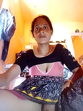 Snapshot of mabimi_sexe chatting on 05/08/26, 06:19 mabimi sexe online show from 05/08/26, 06:19