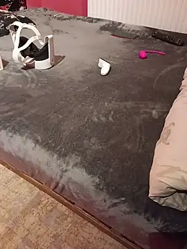 Snapshot of Masztisfiu2 chatting on 03/14/26, 11:21 Masztisfiu2 online show from 03/14/26, 11:21