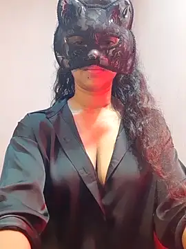 Snapshot of cutehotwife chatting on 04/26/26, 03:10 cutehotwife online show from 04/26/26, 03:10