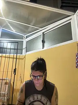 onfire-azulita online show from 04/14/26, 12:38