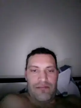 Snapshot of pacakiraly21 chatting on 01/13/26, 04:01 pacakiraly21 online show from 01/13/26, 04:01