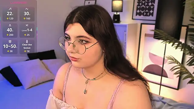 Snapshot of Siena_aa chatting on 03/05/26, 10:06 Siena aa online show from 03/05/26, 10:06