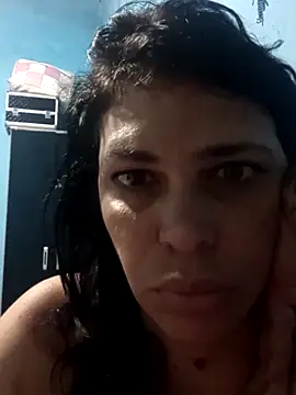 Snapshot of gaellymurlockx18 chatting on 02/06/26, 05:01 gaellymurlockx18 online show from 02/06/26, 05:01