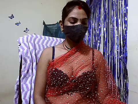 Snapshot of Shivani-Gupta chatting on 02/13/26, 04:52 Shivani-Gupta online show from 02/13/26, 04:52