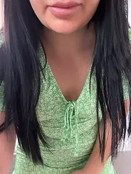 Snapshot of melissiaayzem chatting on 06/19/26, 02:43 melissiaayzem online show from 06/19/26, 02:43