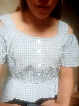 jjennyyy online show from 06/18/26, 02:23
