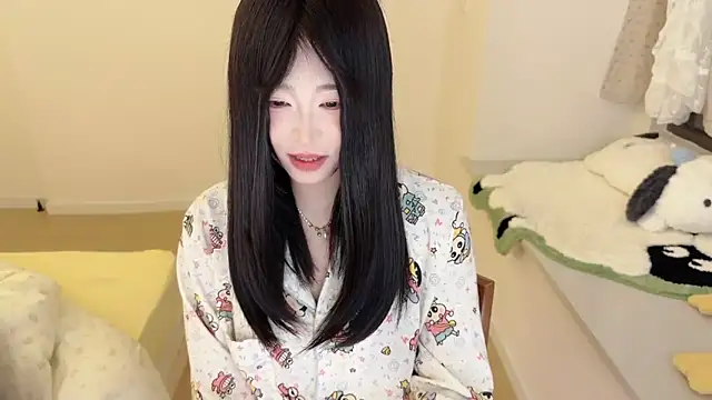 Snapshot of Onefiona chatting on 02/07/26, 10:52 Onefiona online show from 02/07/26, 10:52