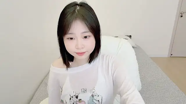 Snapshot of Onefiona chatting on 06/16/26, 06:38 Onefiona online show from 06/16/26, 06:38