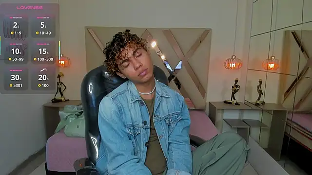 Anyelo Twink online show from 05/19/26, 04:19