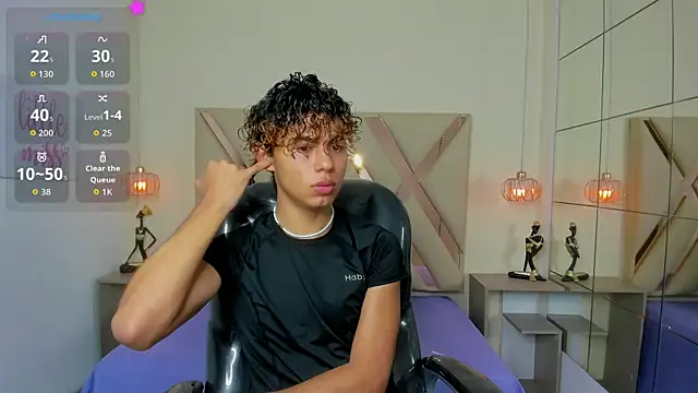 Anyelo Twink online show from 06/06/26, 10:58