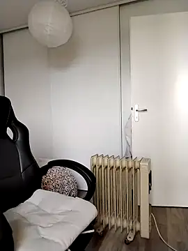 Snapshot of therealsun8 chatting on 02/16/26, 12:45 therealsun8 online show from 02/16/26, 12:45