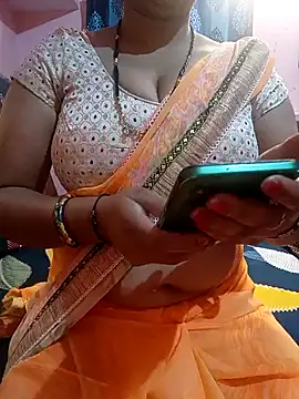 Snapshot of Soni_299 chatting on 05/10/26, 11:15 Soni 299 online show from 05/10/26, 11:15