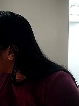 soffi joness23 online show from 04/28/26, 06:57