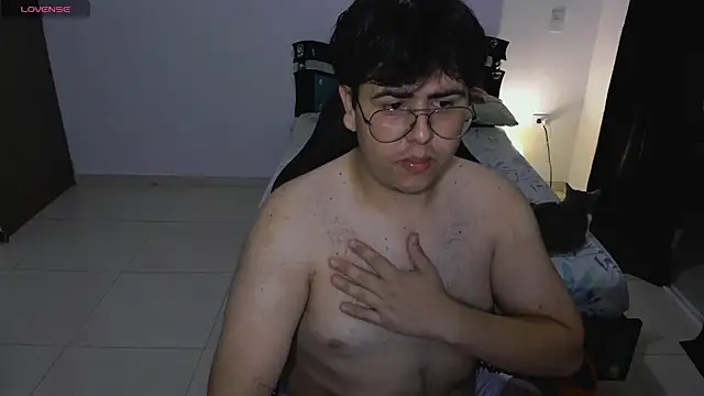 Snapshot of Dylan_cr chatting on 03/27/26, 08:26 Dylan cr online show from 03/27/26, 08:26