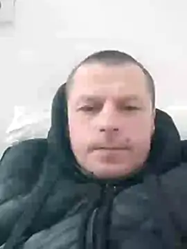 Snapshot of Ivan9iutt chatting on 01/11/26, 02:11 Ivan9iutt online show from 01/11/26, 02:11