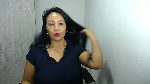 Snapshot of soyElena46 chatting on 04/20/26, 12:19 soyElena46 online show from 04/20/26, 12:19